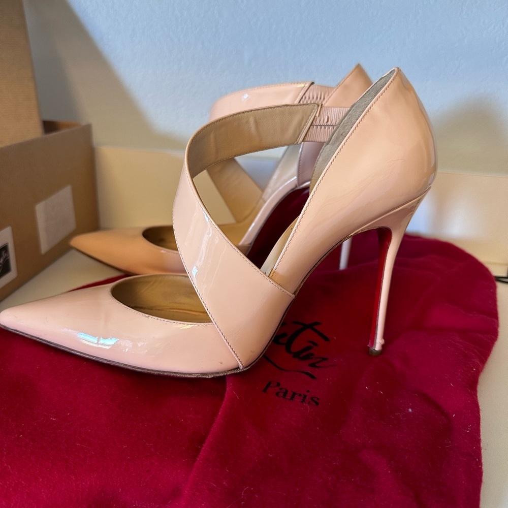 Louboutin Ograde 100 Patent Pumps